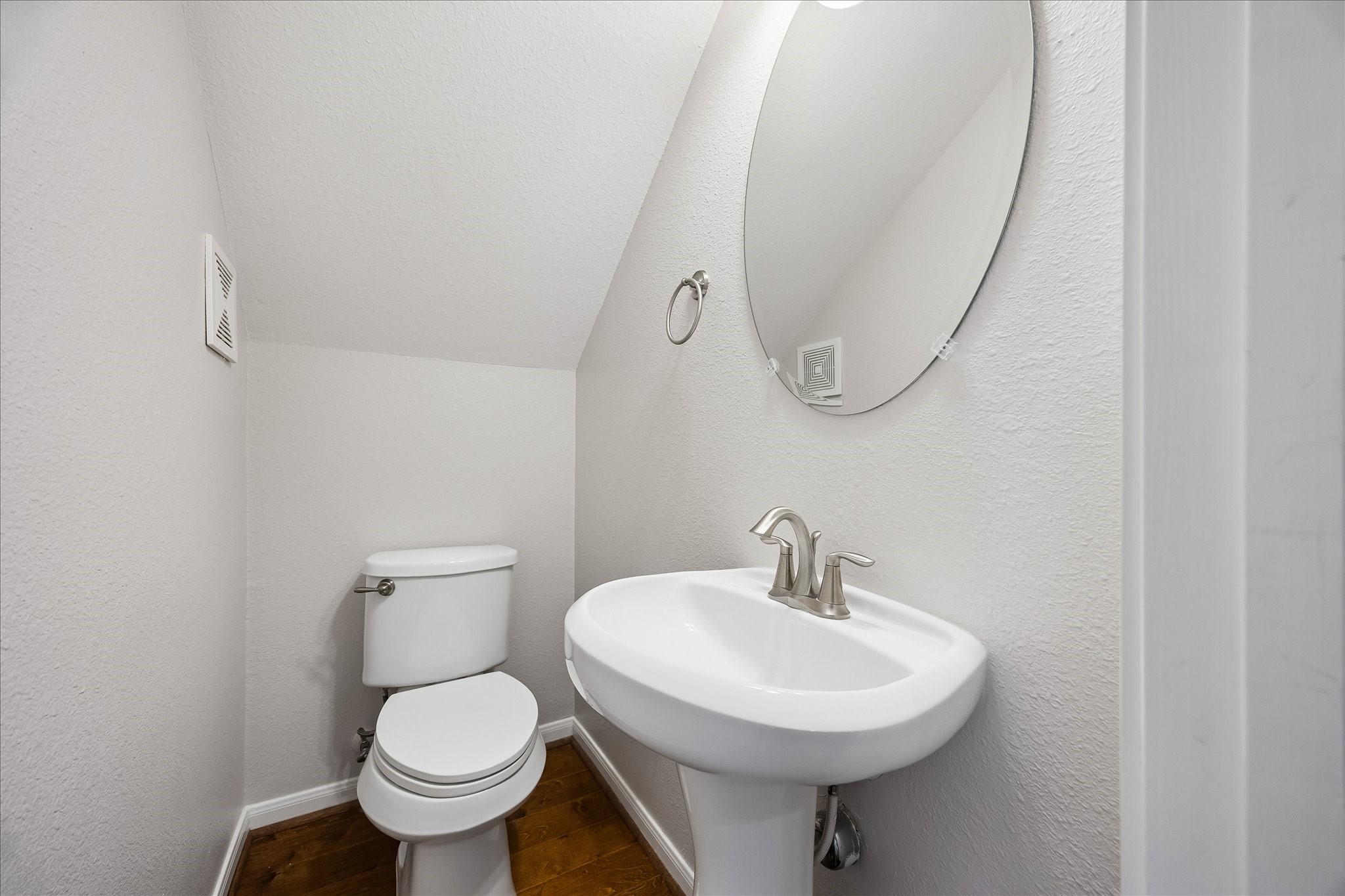 5106 Pinemont Place Property Photo 7