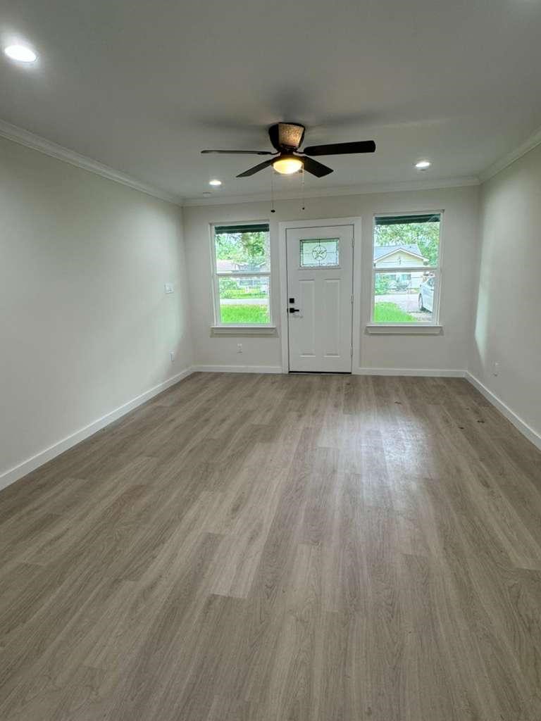 3022 South Drive Property Photo 4
