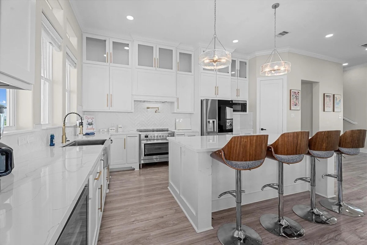 25803 Bay Breeze Drive Property Photo 12