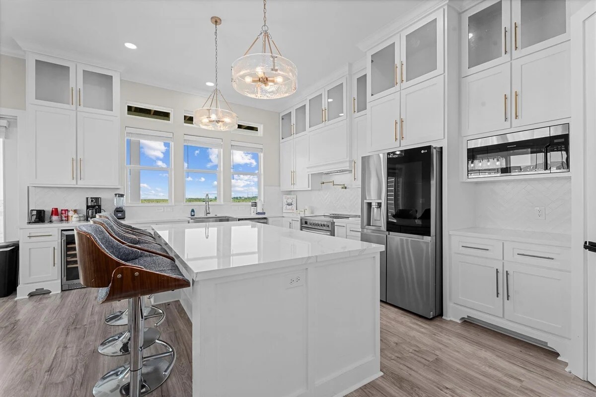 25803 Bay Breeze Drive Property Photo 13