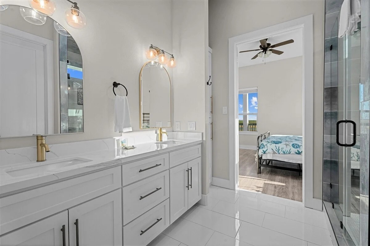 25803 Bay Breeze Drive Property Photo 17