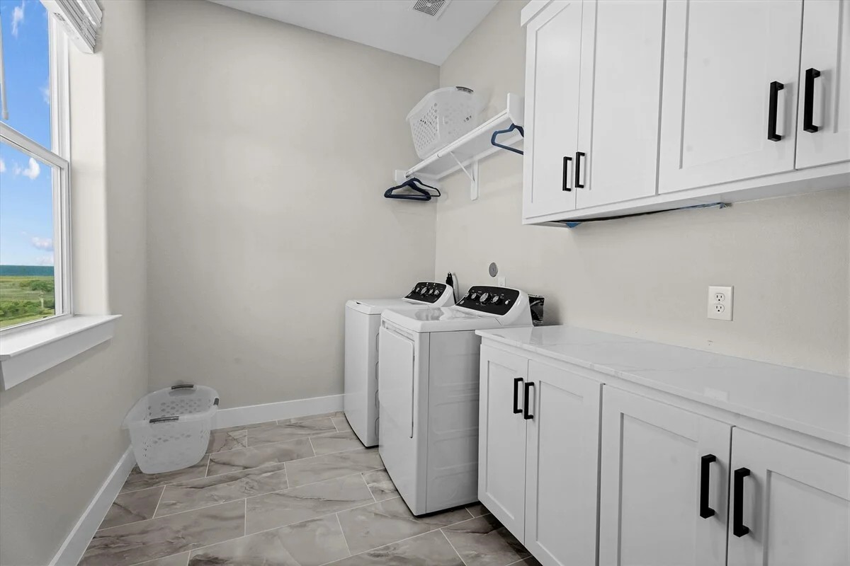 25803 Bay Breeze Drive Property Photo 18