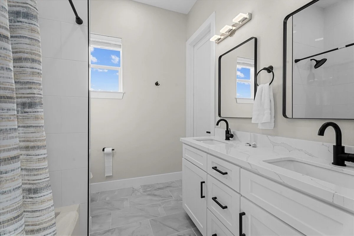25803 Bay Breeze Drive Property Photo 22