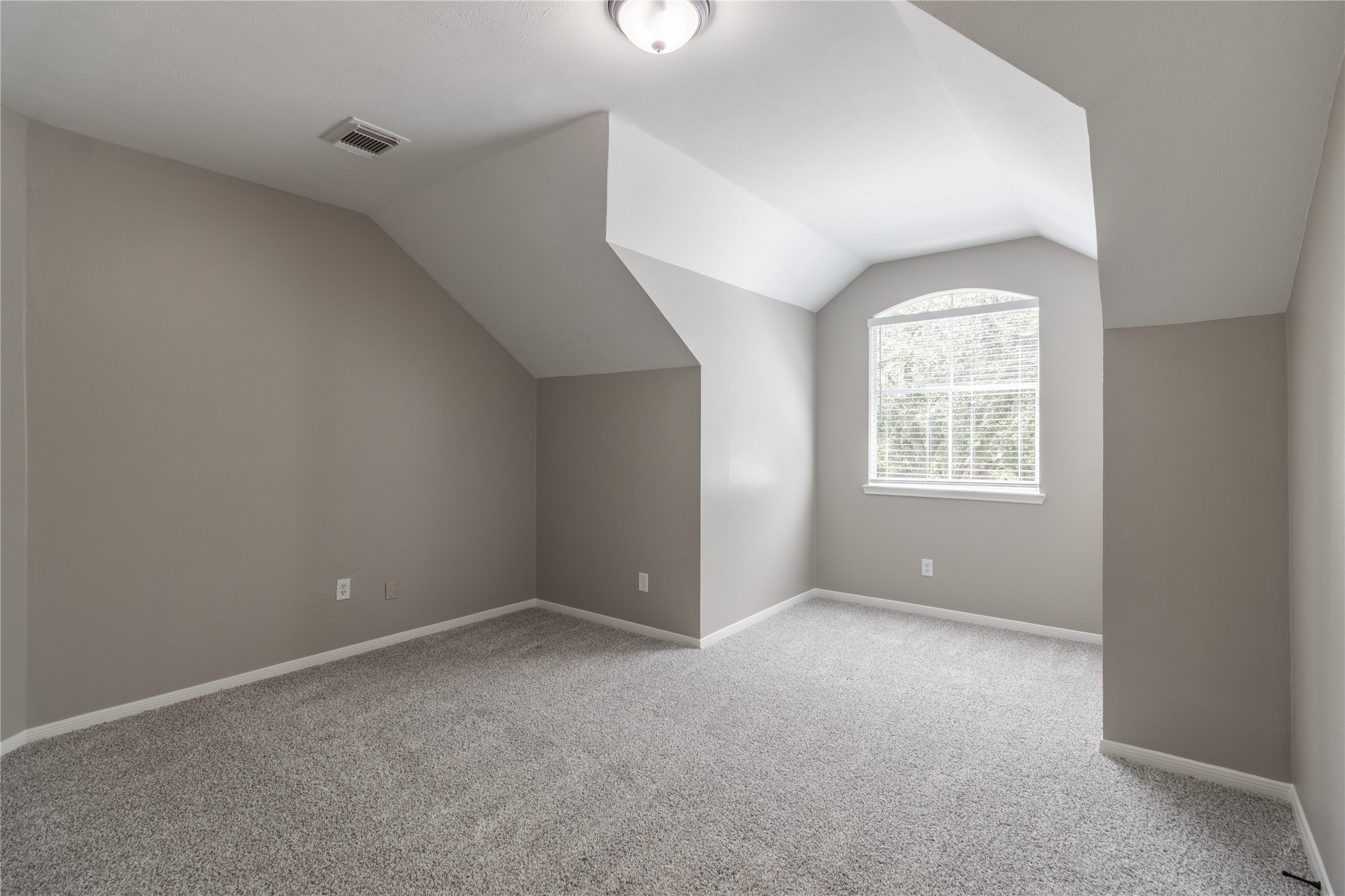 14007 El Camino Real Property Photo 31