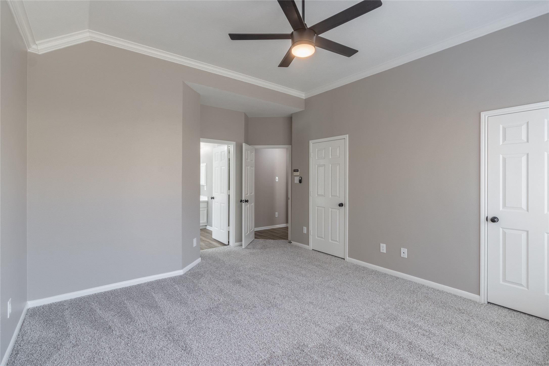 14007 El Camino Real Property Photo 33