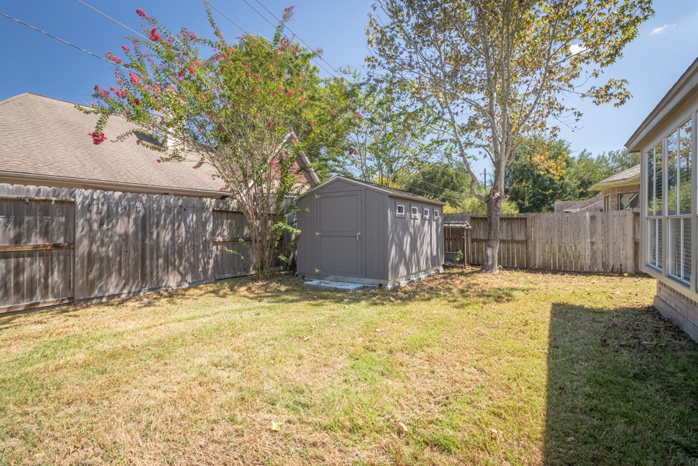 14007 El Camino Real Property Photo 40