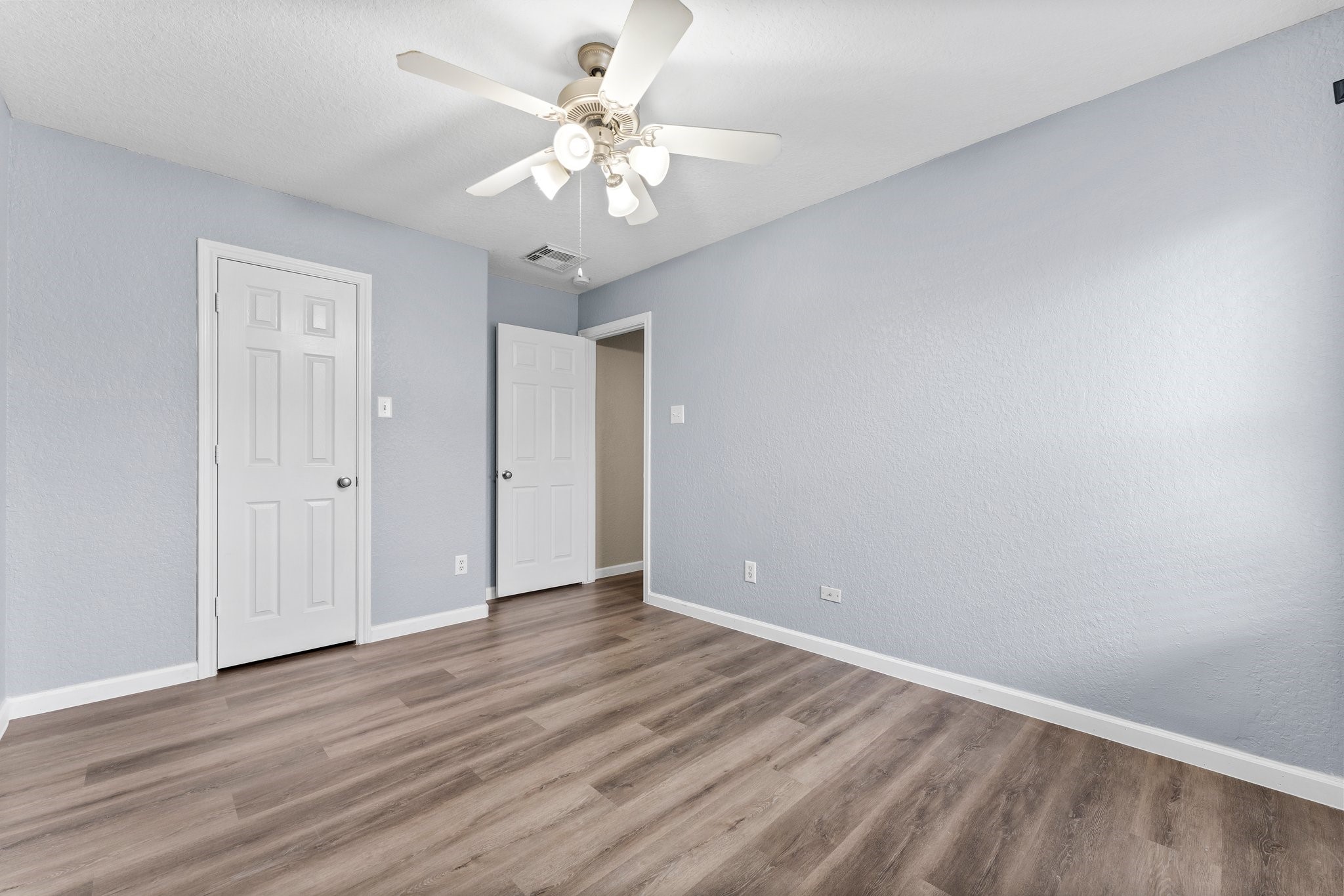22014 Briarvine Court Property Photo 11