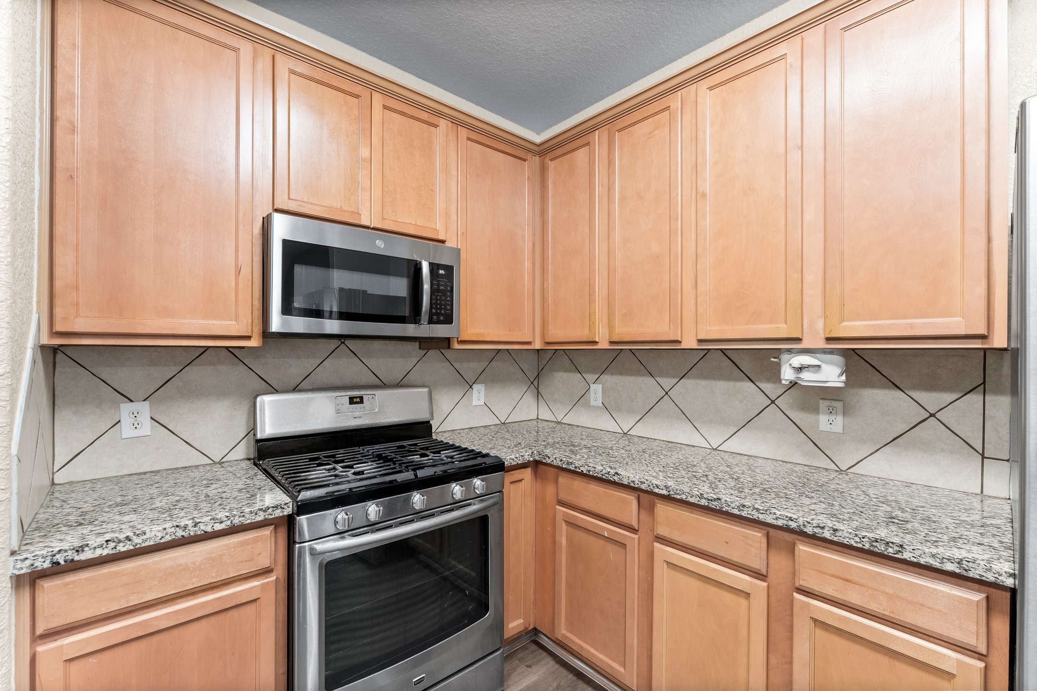 22014 Briarvine Court Property Photo 22
