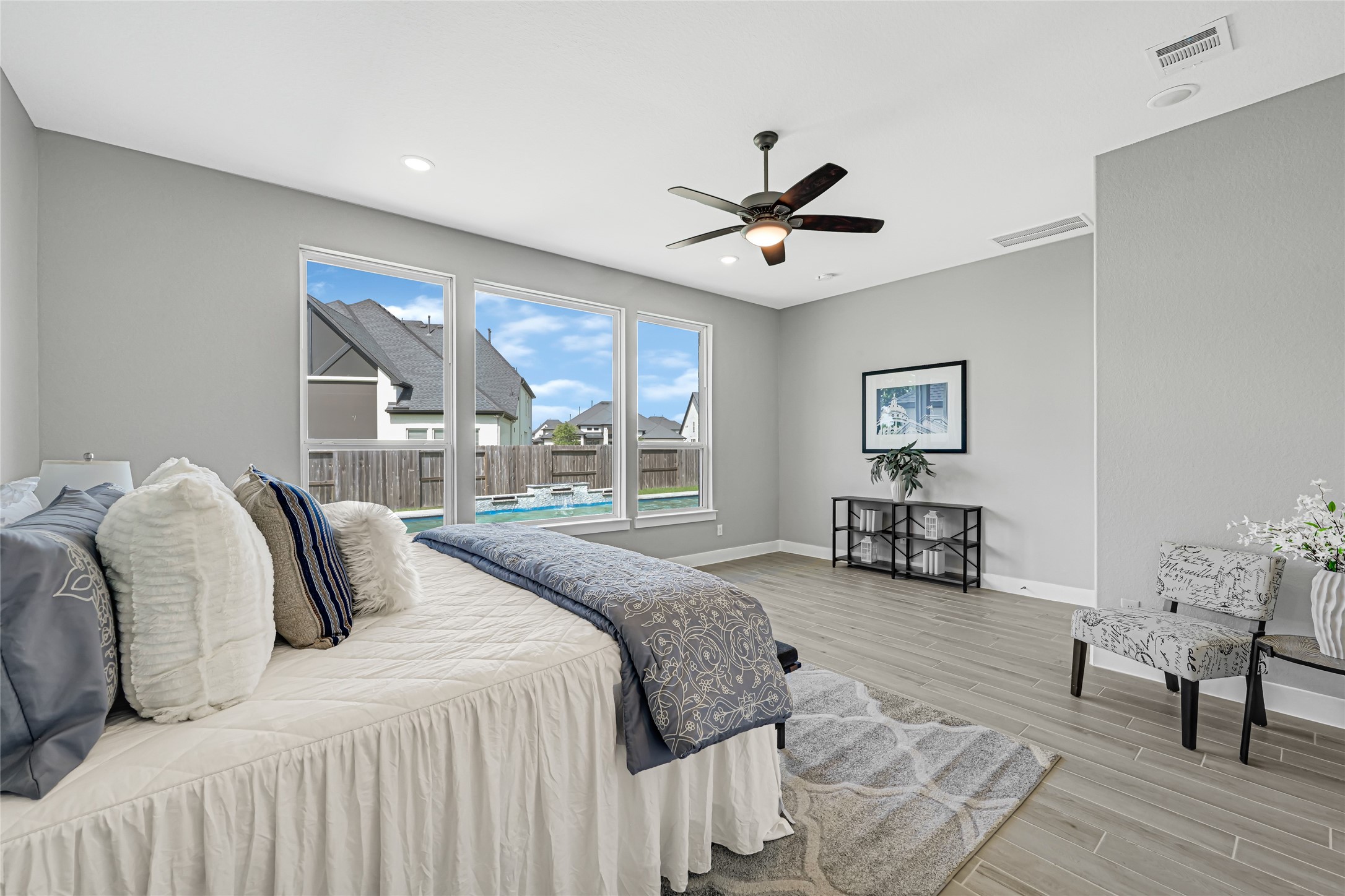 10315 Fountain Shore Drive Property Photo 16
