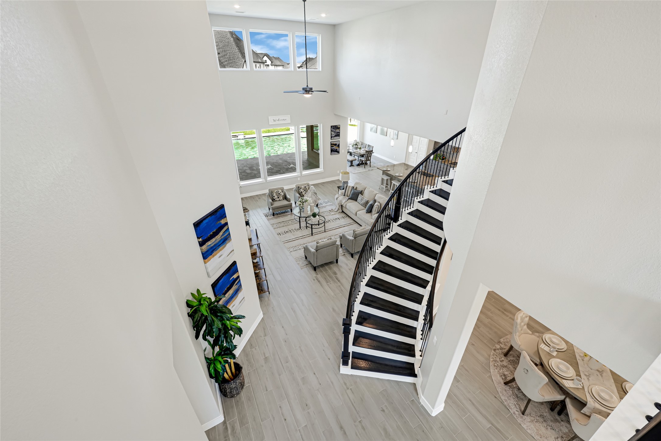 10315 Fountain Shore Drive Property Photo 28