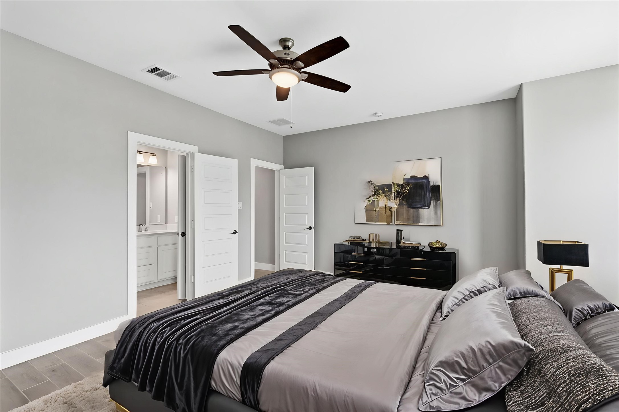 10315 Fountain Shore Drive Property Photo 32