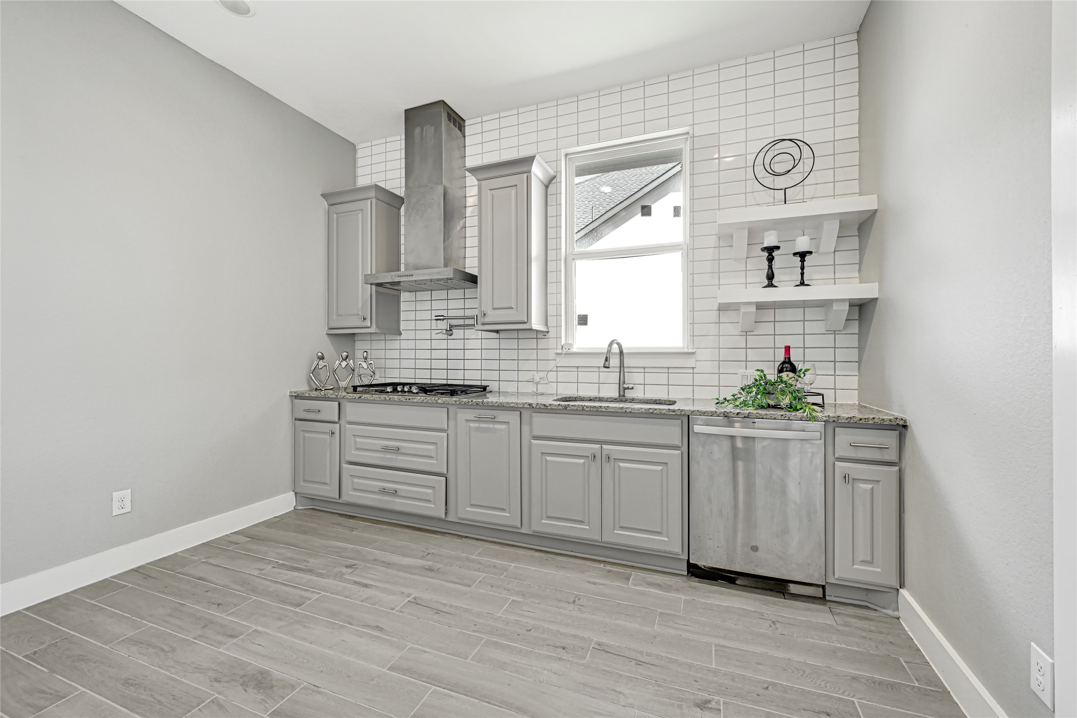 10315 Fountain Shore Drive Property Photo 34
