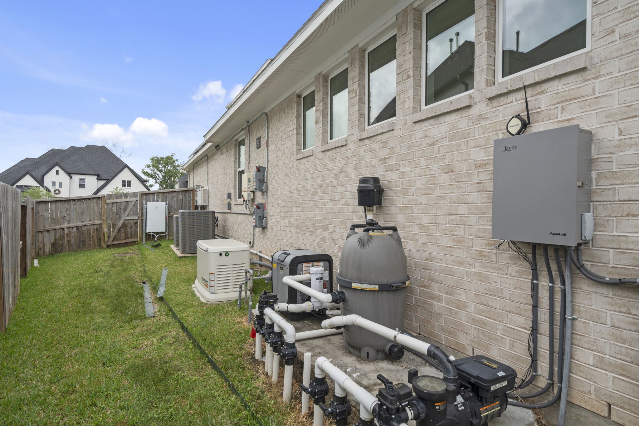 10315 Fountain Shore Drive Property Photo 43