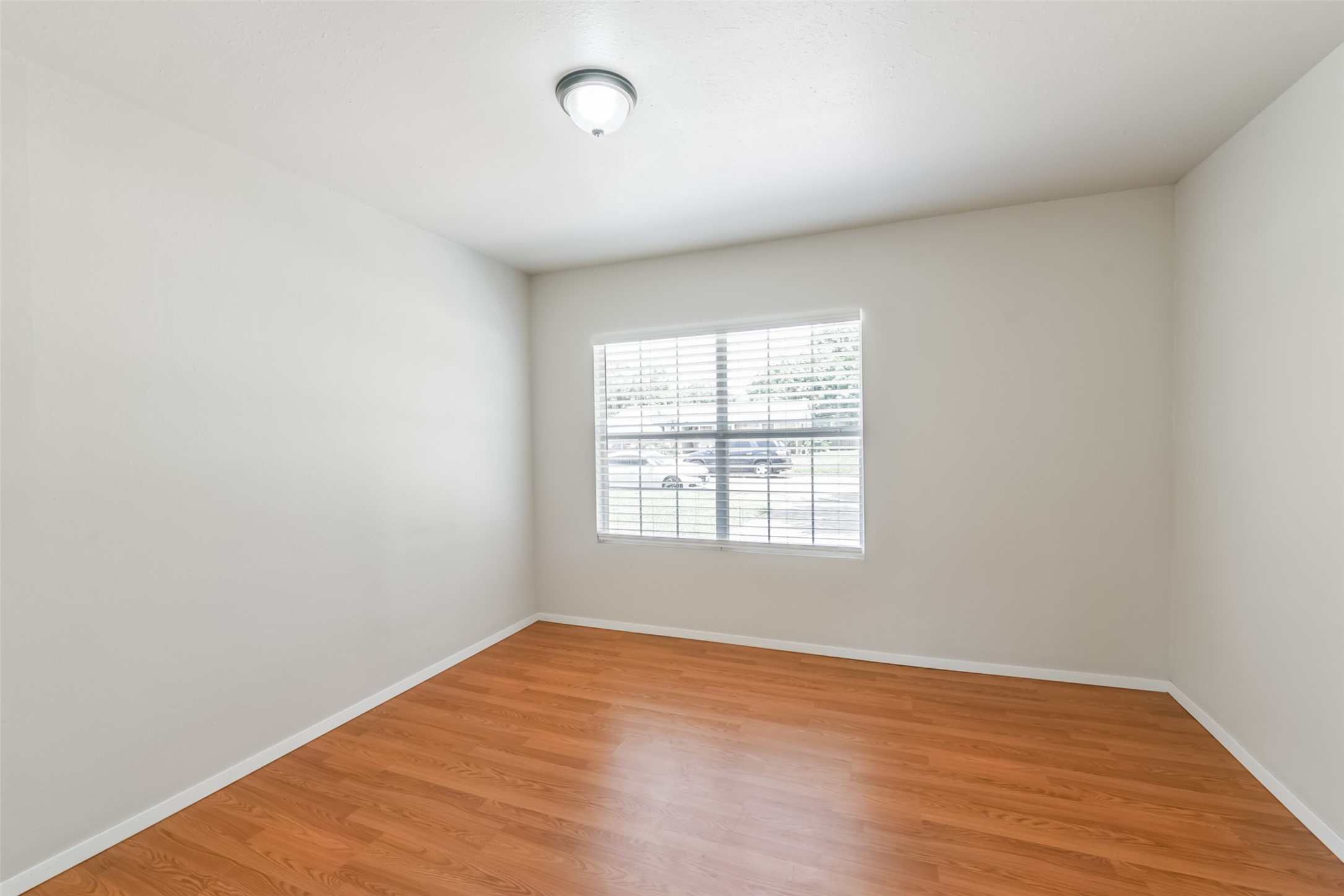 5514 Vickita Drive Property Photo 15