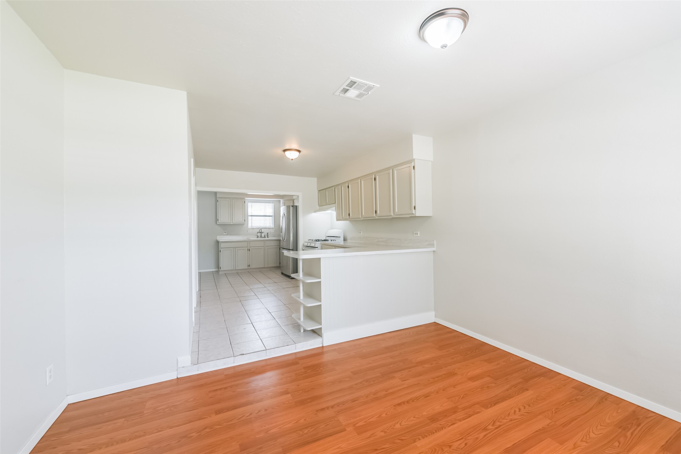 5514 Vickita Drive Property Photo 17