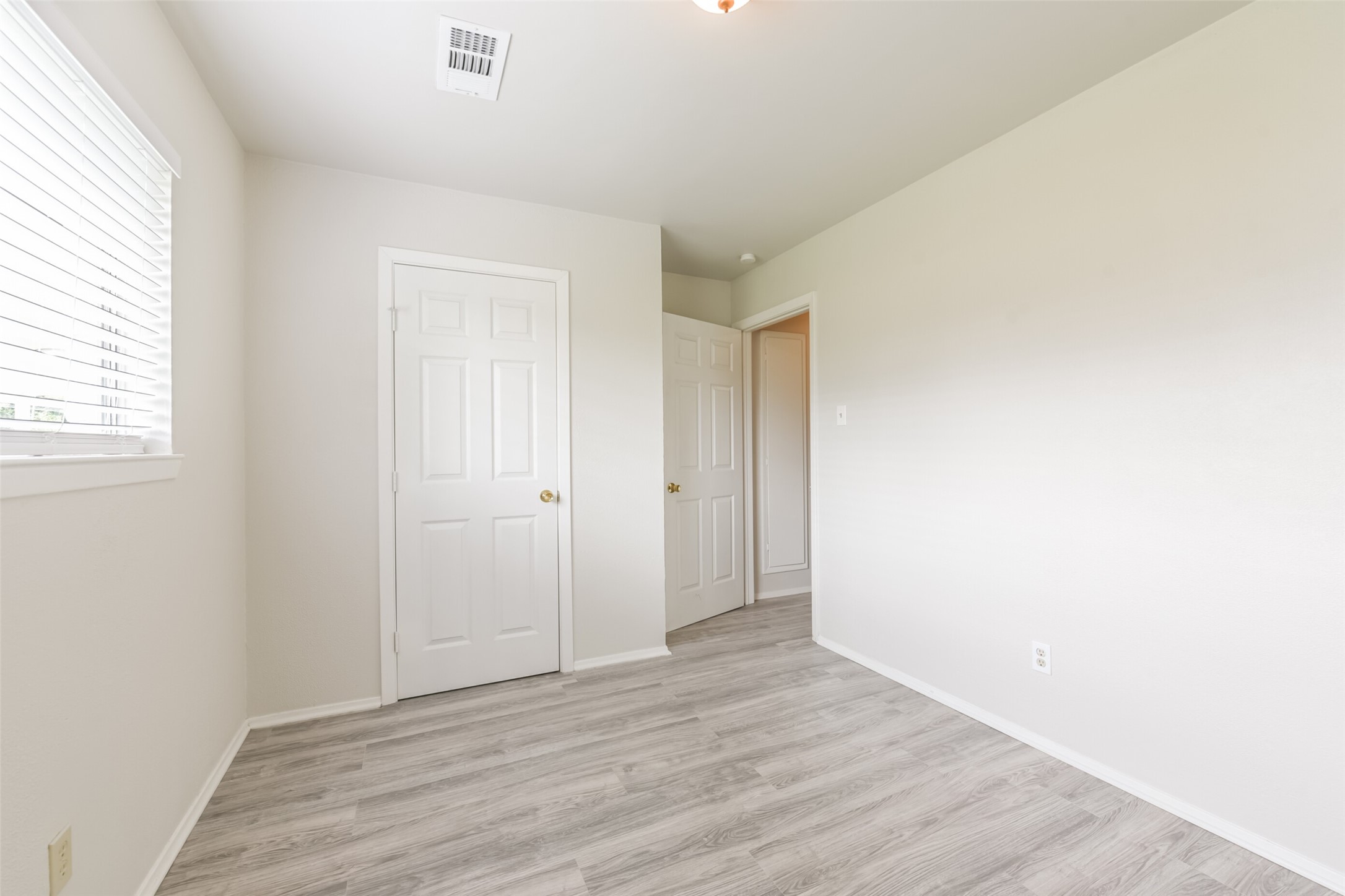 5514 Vickita Drive Property Photo 26