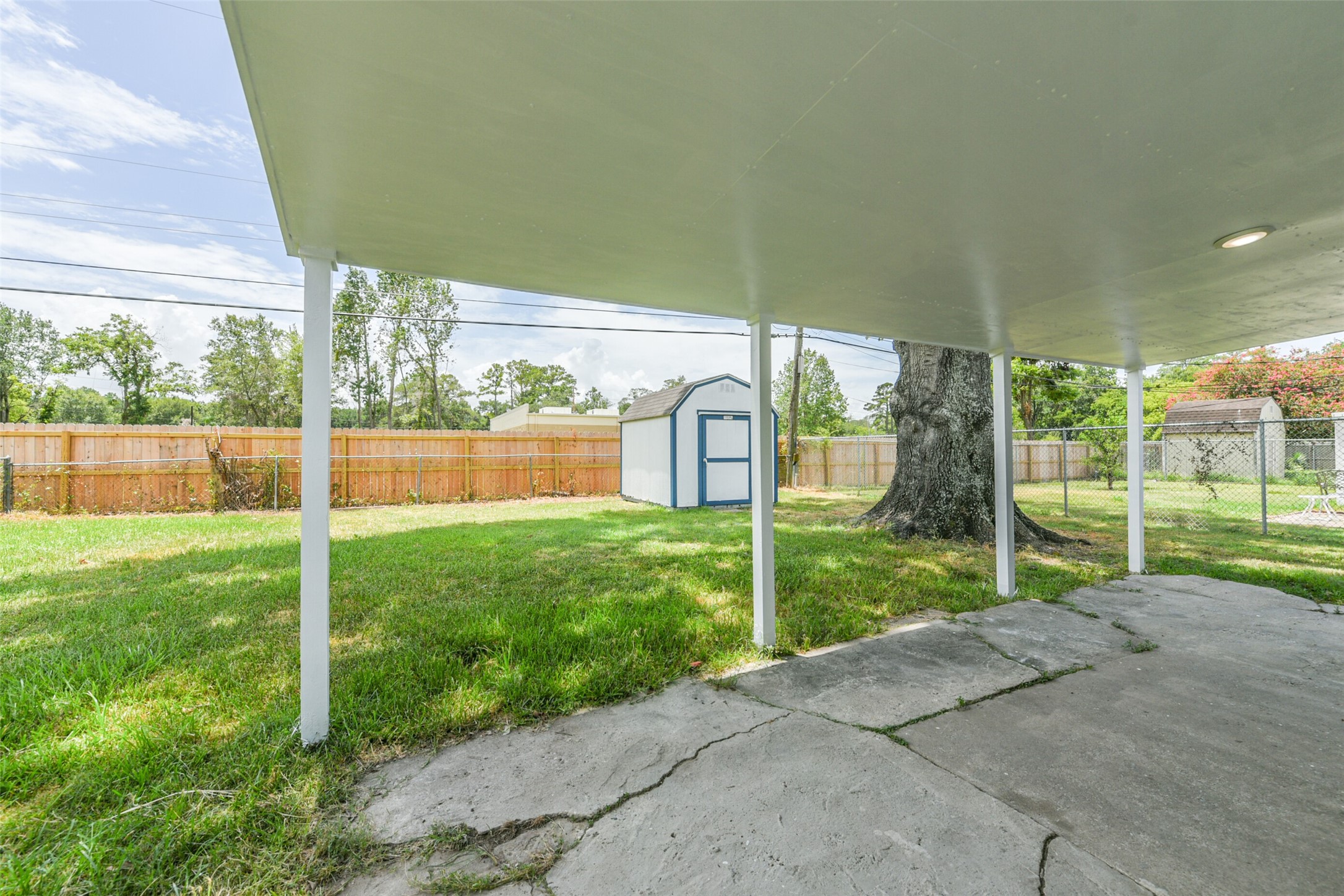 5514 Vickita Drive Property Photo 30