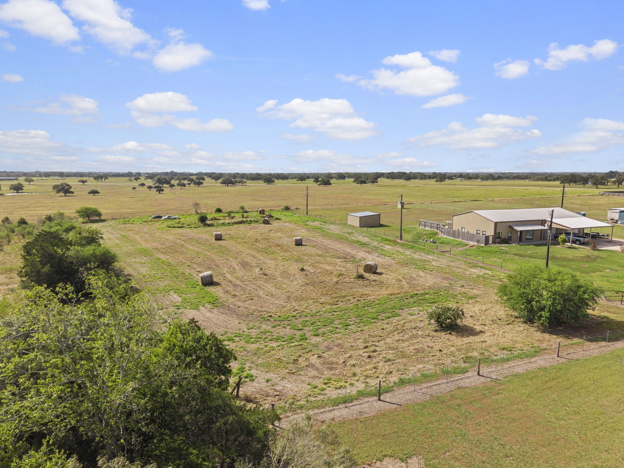 150 Private Road 4001 Property Photo 1