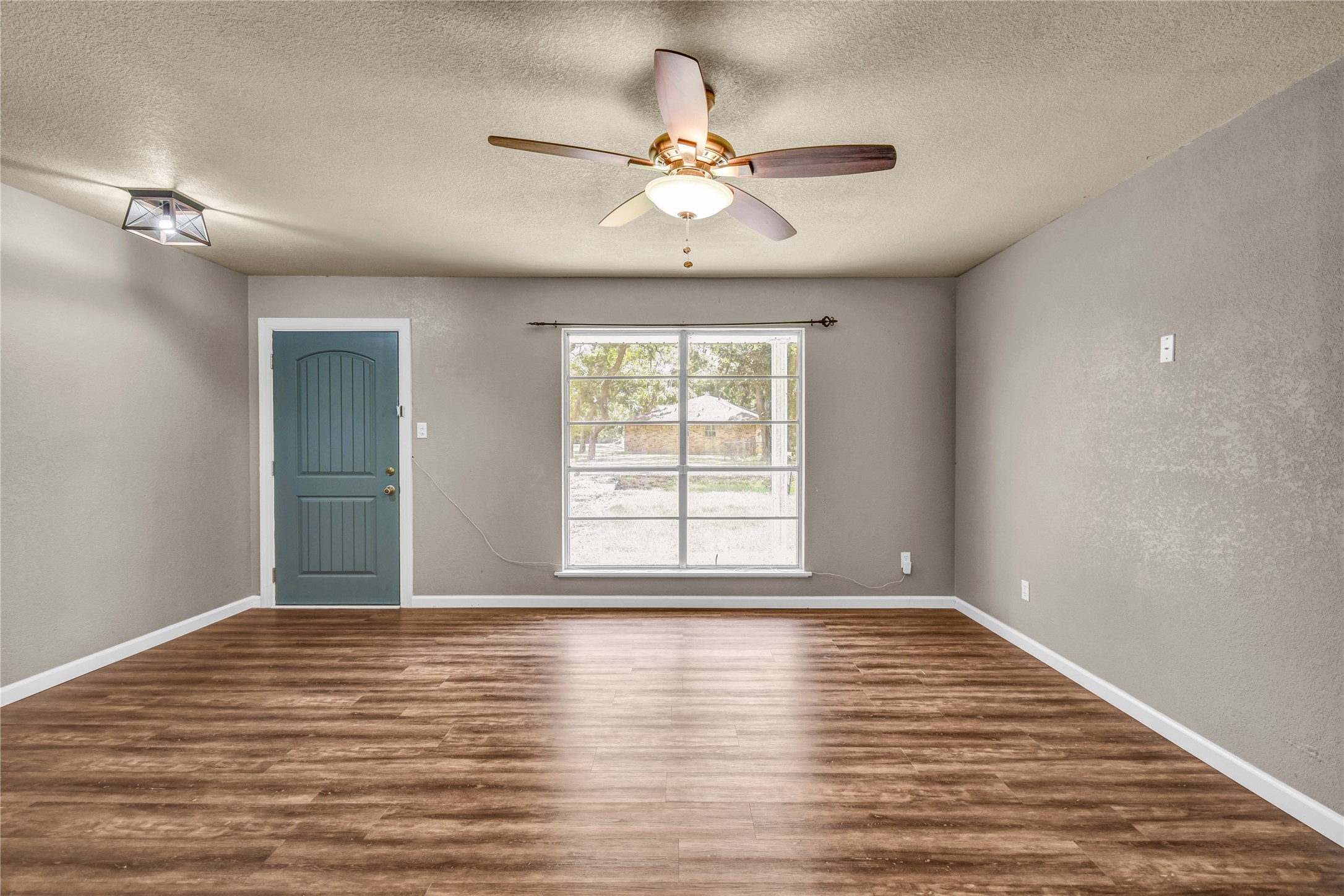 404 S 14th Street Property Photo 12