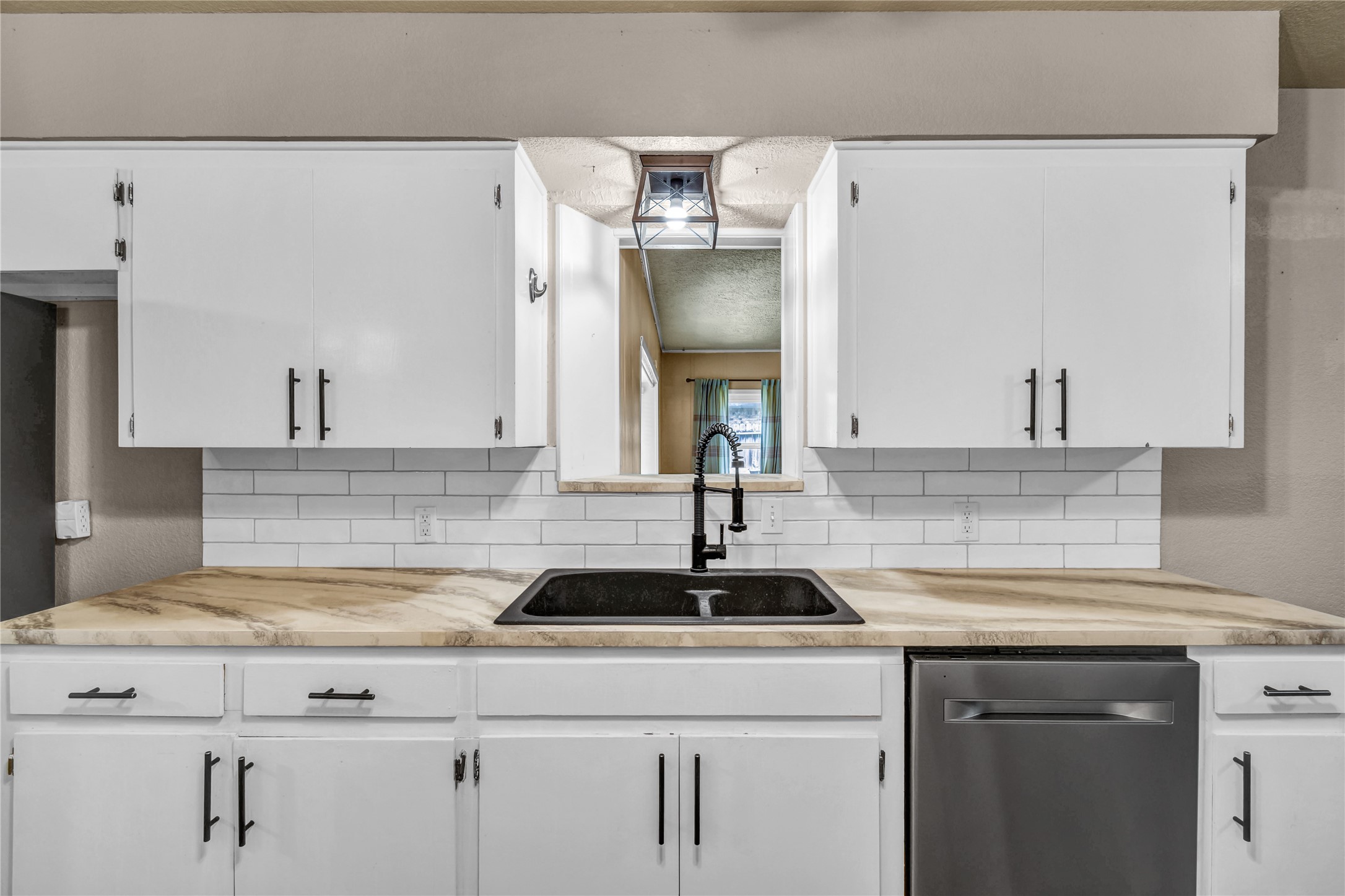 404 S 14th Street Property Photo 19