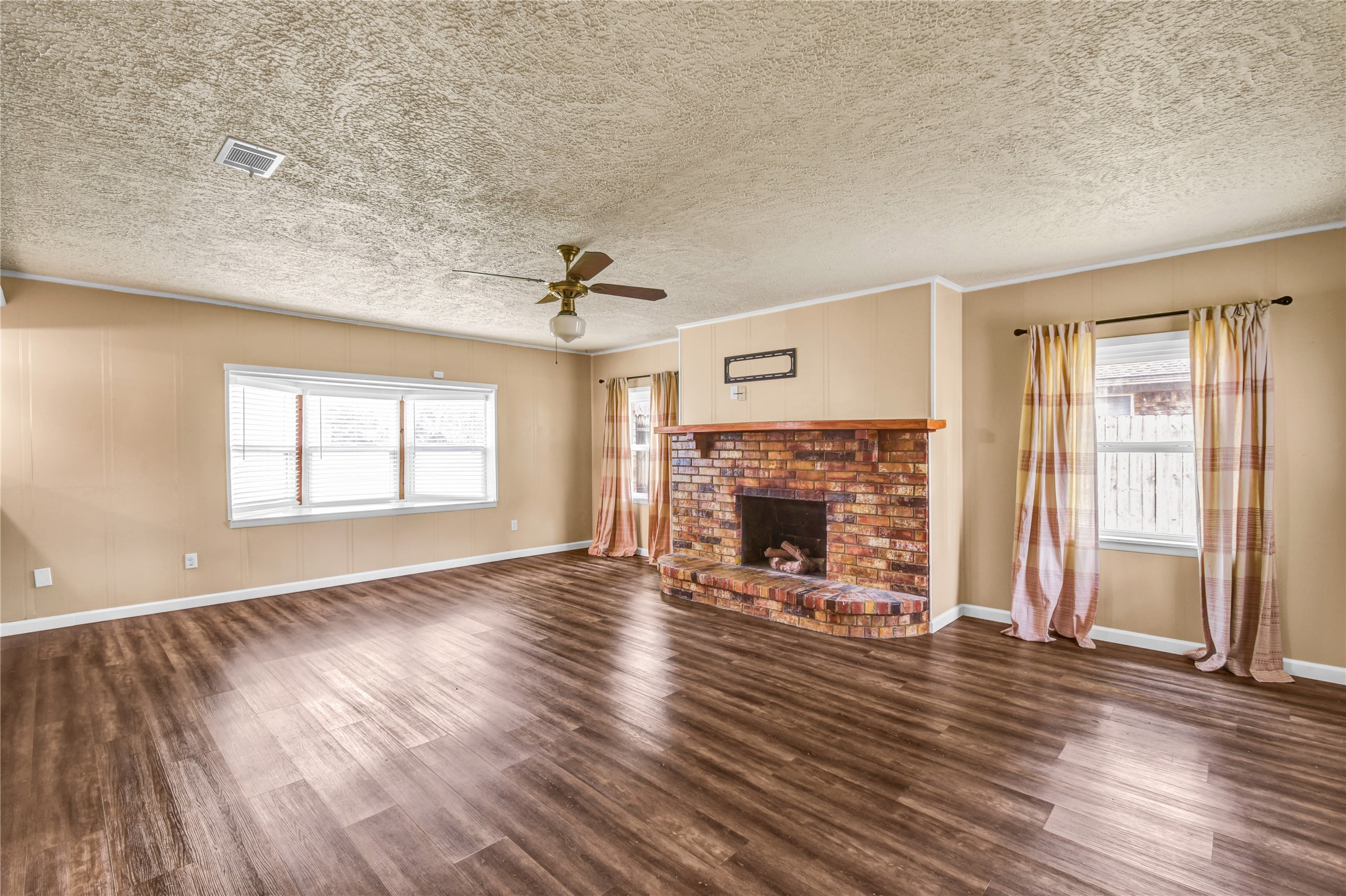 404 S 14th Street Property Photo 27