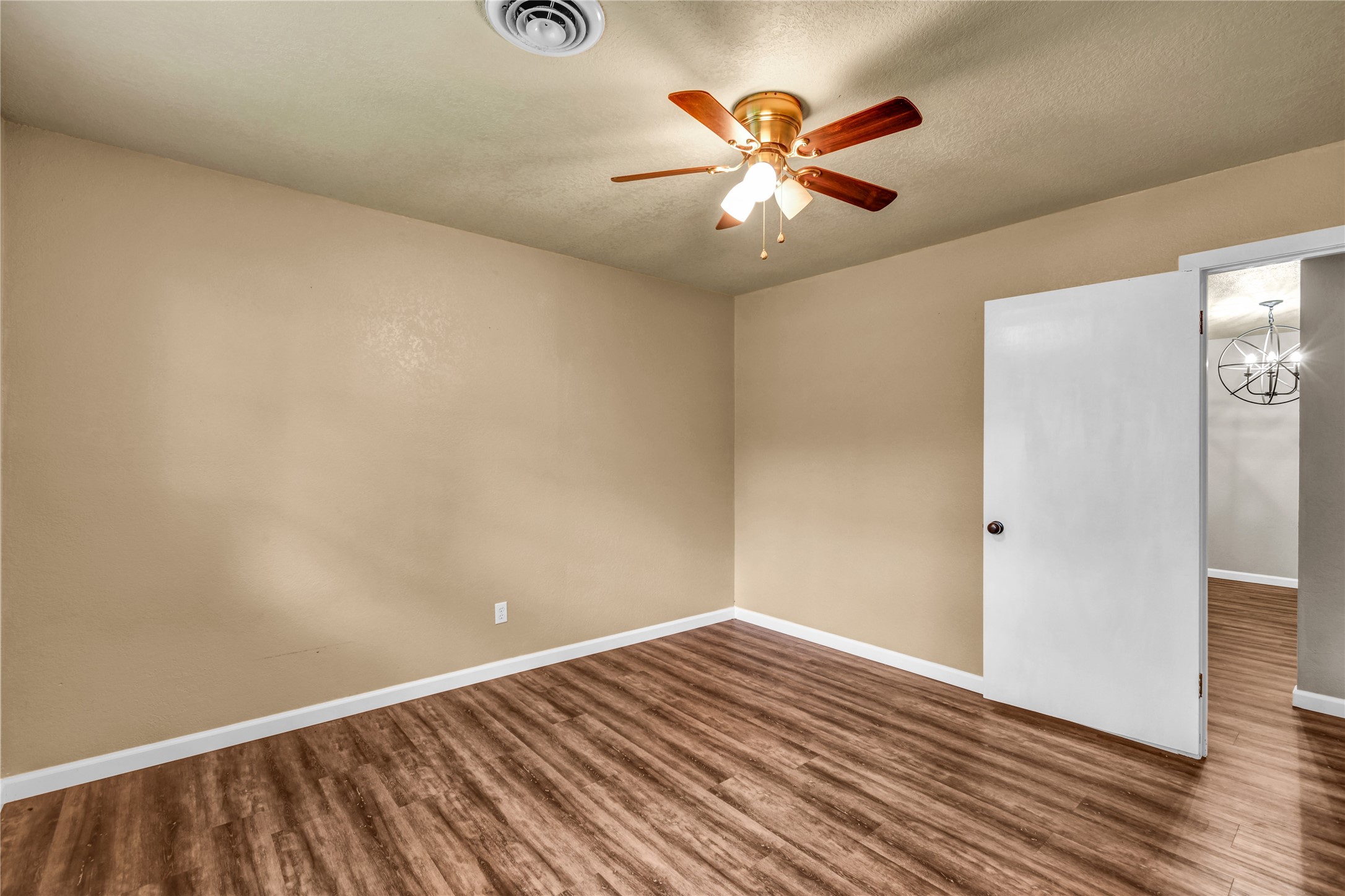 404 S 14th Street Property Photo 32