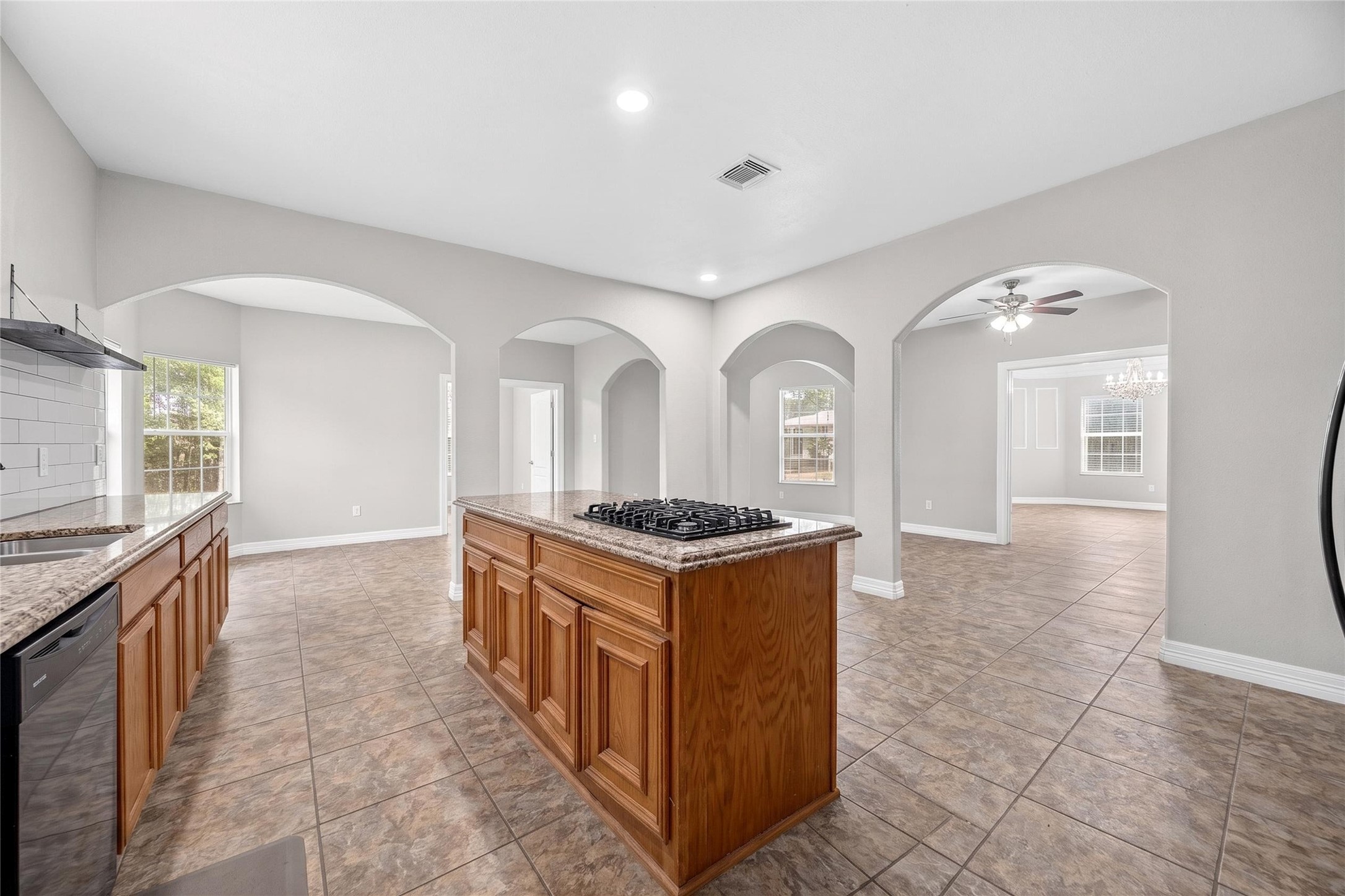 8438 Darlington Drive Property Photo 11