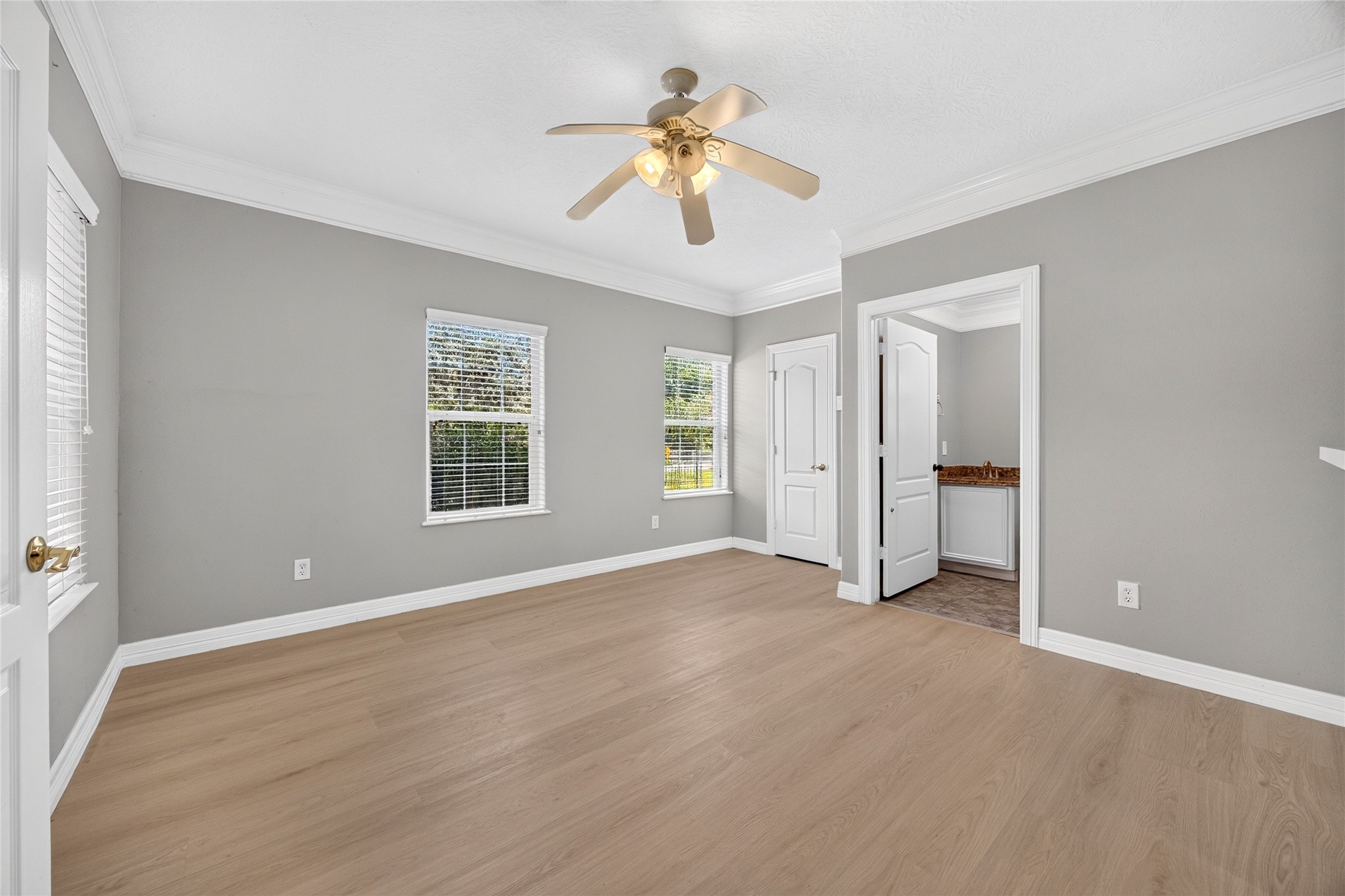 8438 Darlington Drive Property Photo 22