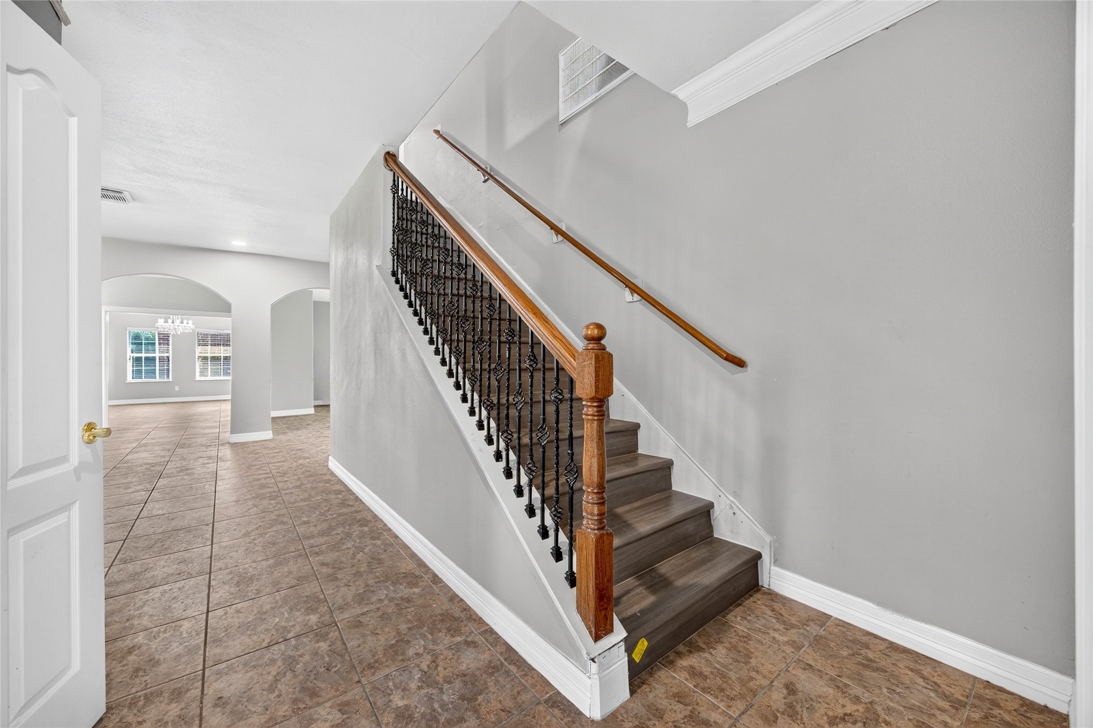 8438 Darlington Drive Property Photo 32