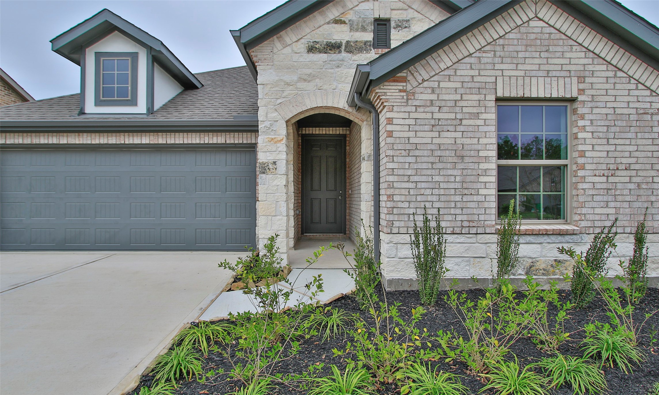 11923 Fletching Stone Lane Property Photo 5