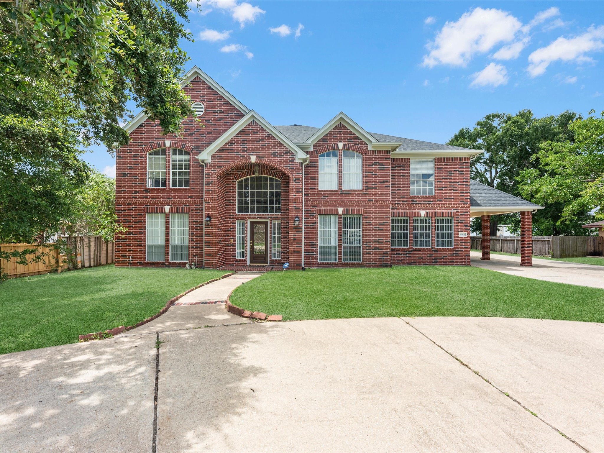 5005 Meadowlark Lane Property Photo 1