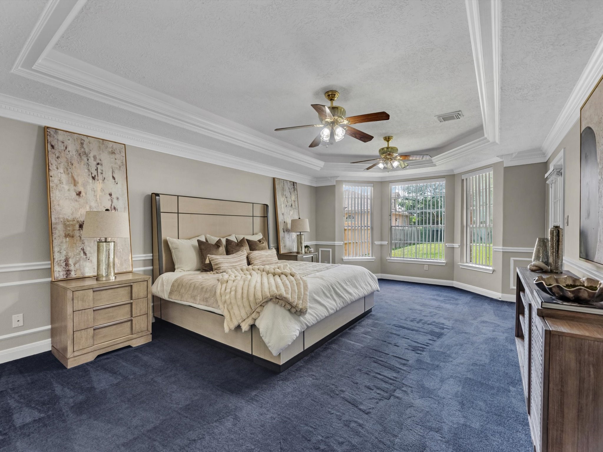 5005 Meadowlark Lane Property Photo 11