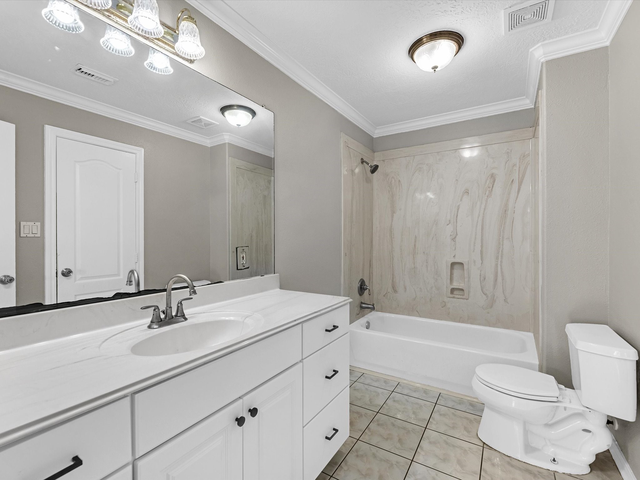 5005 Meadowlark Lane Property Photo 28