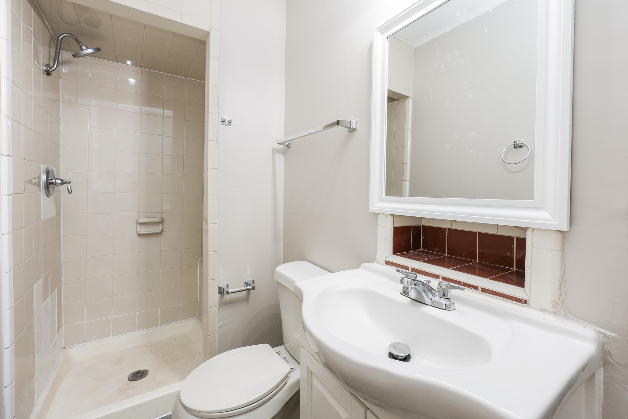 6002 Doulton Drive Property Photo 11