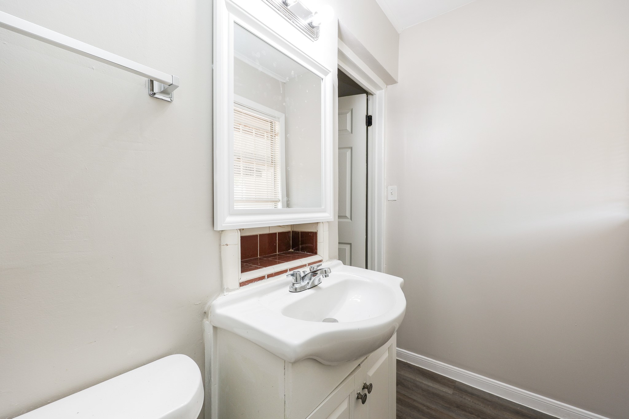 6002 Doulton Drive Property Photo 12