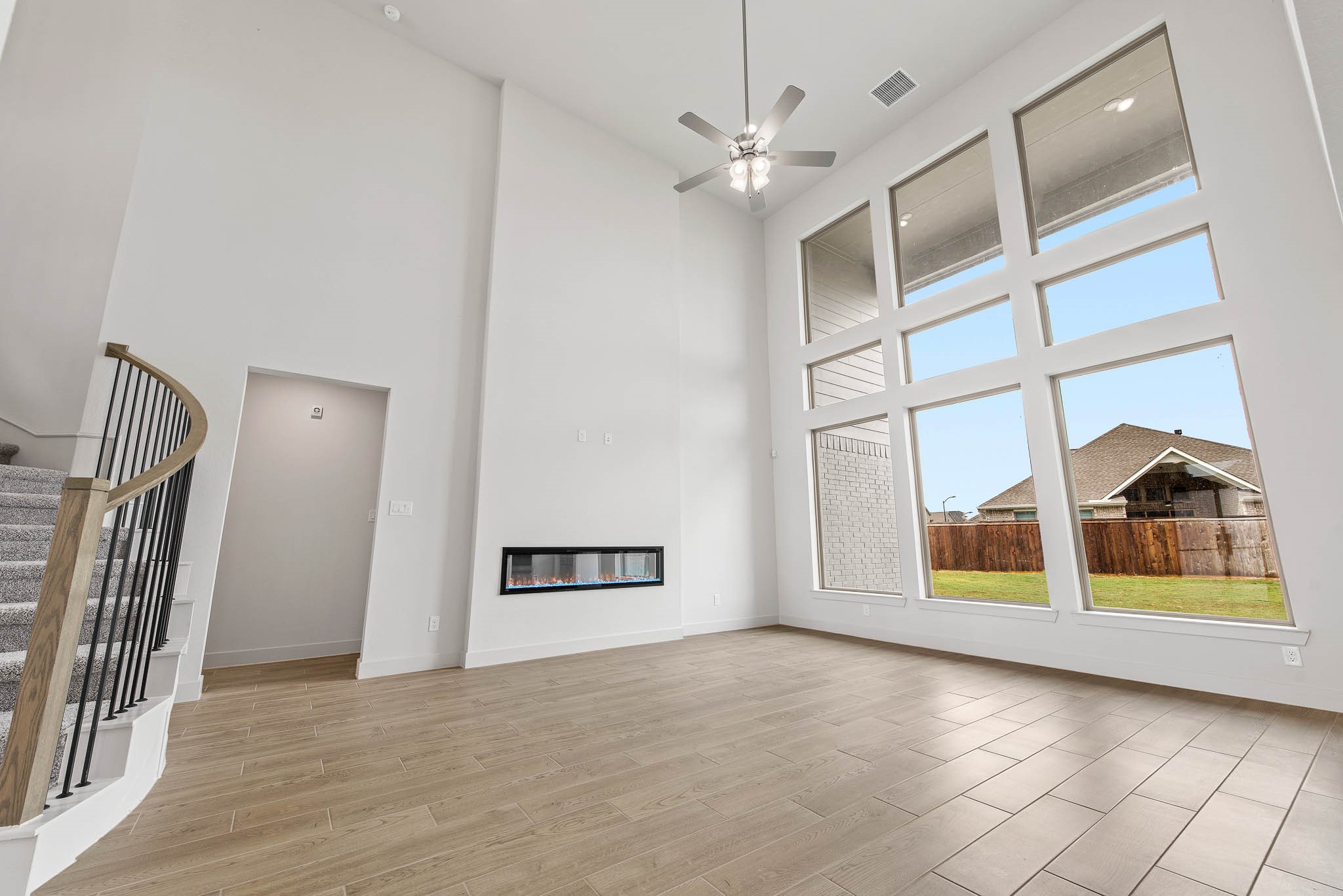 21914 Bay Skipper Drive Property Photo 5
