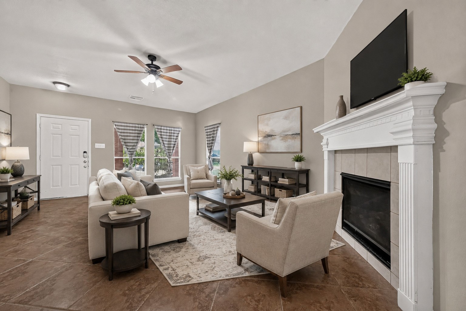 2110 Castle Gardens Lane Property Photo 6