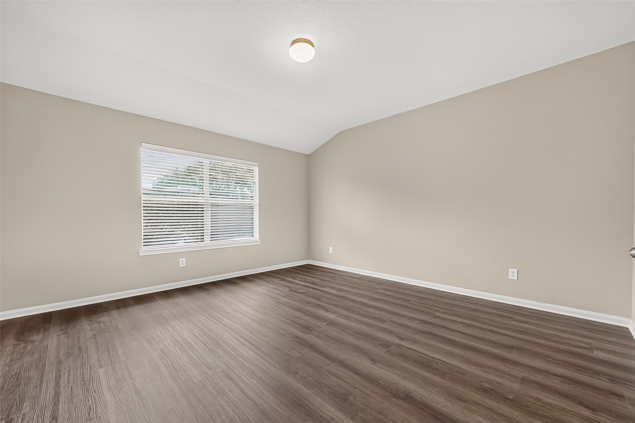 2110 Castle Gardens Lane Property Photo 37