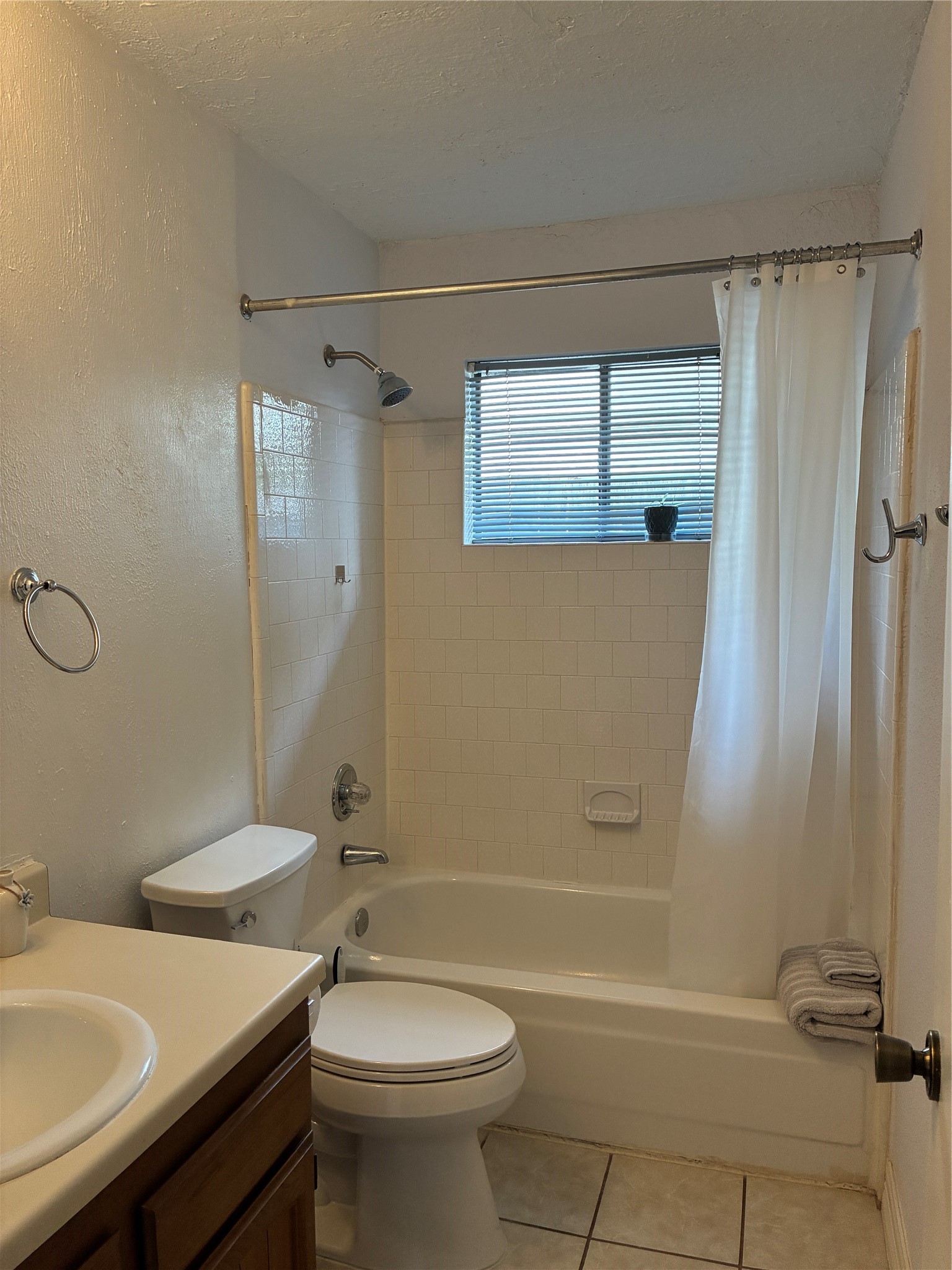 12014 Woolford Drive Property Photo 20