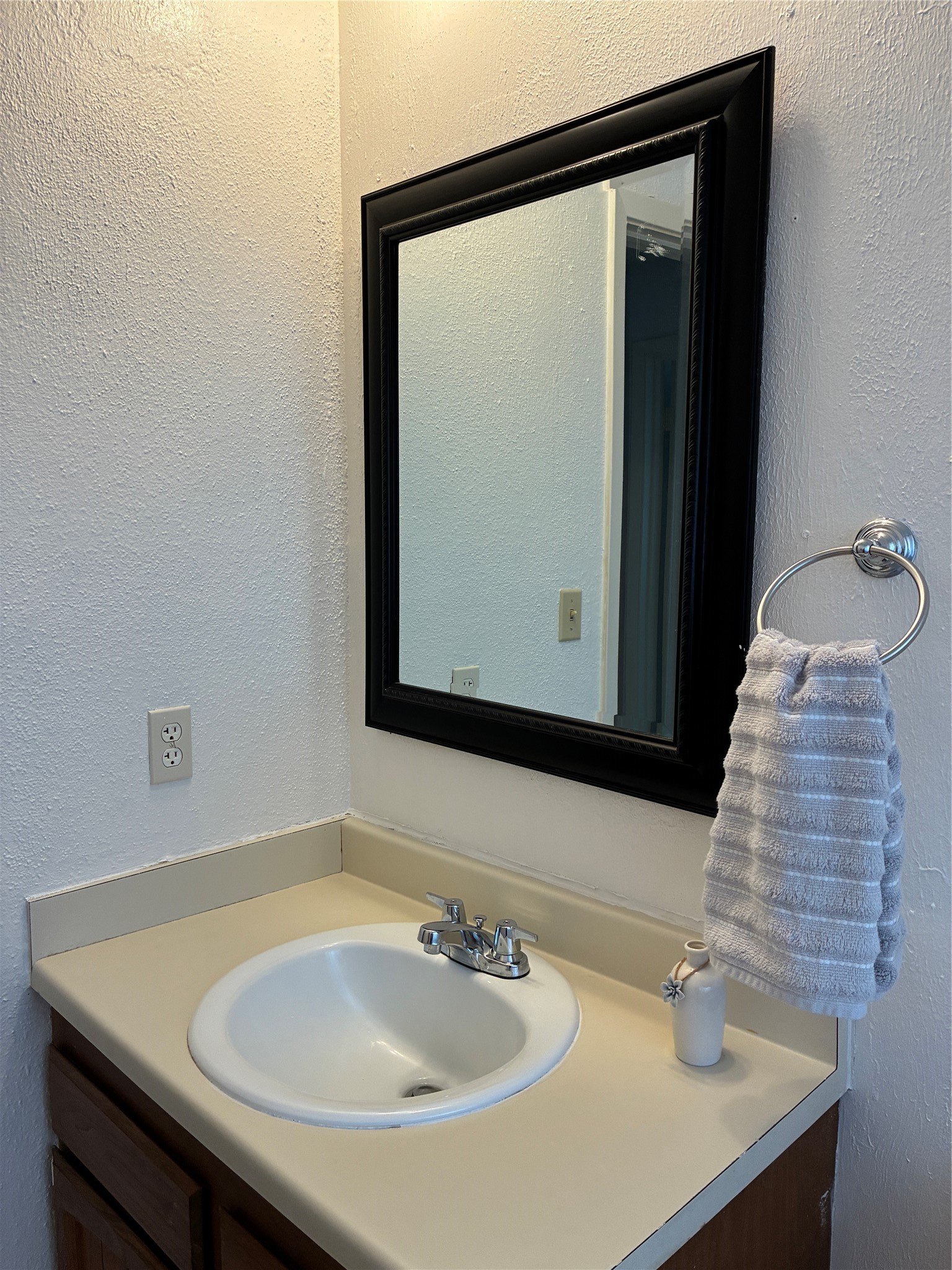 12014 Woolford Drive Property Photo 25