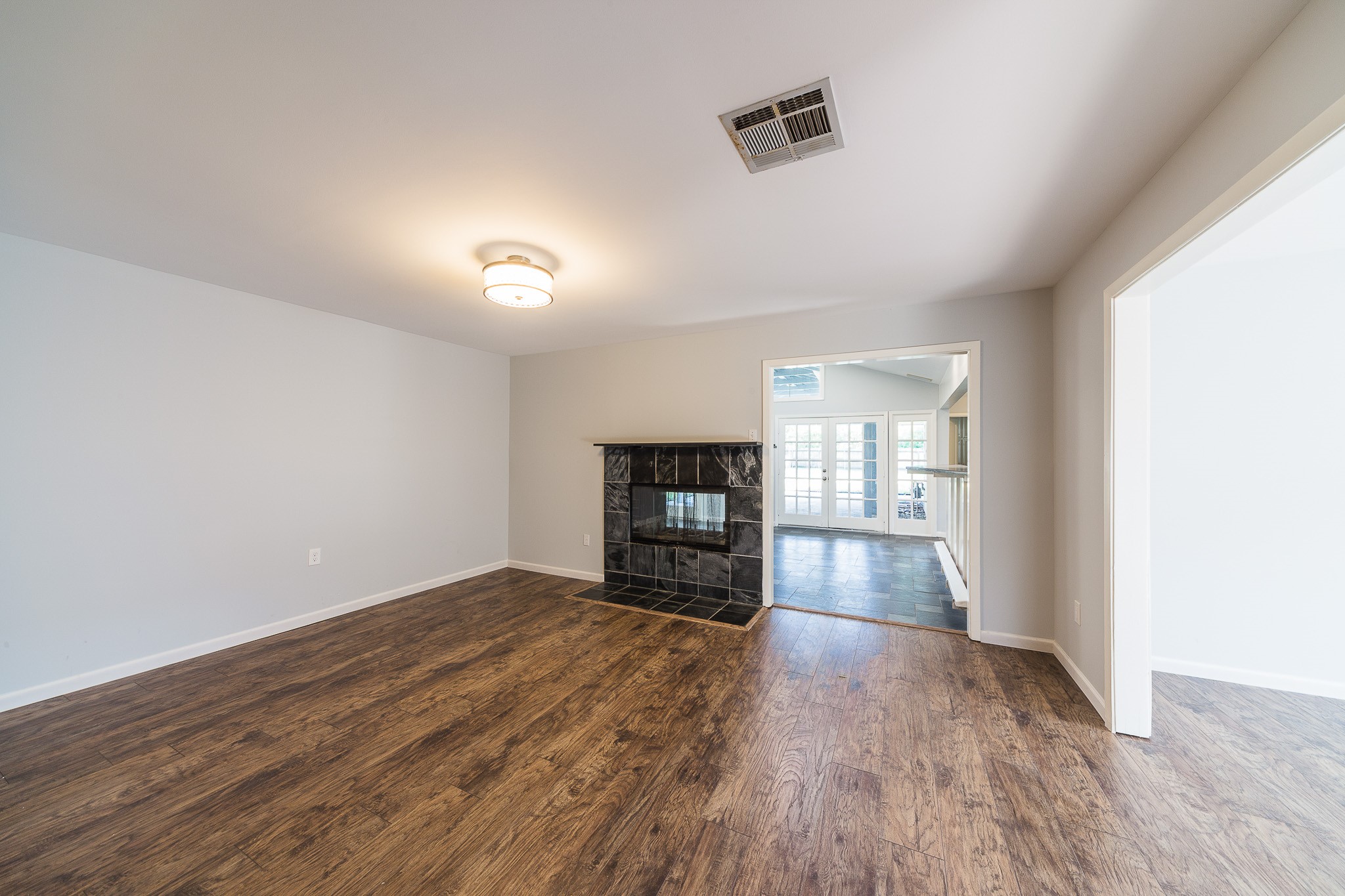 3627 Tartan Lane Property Photo 7