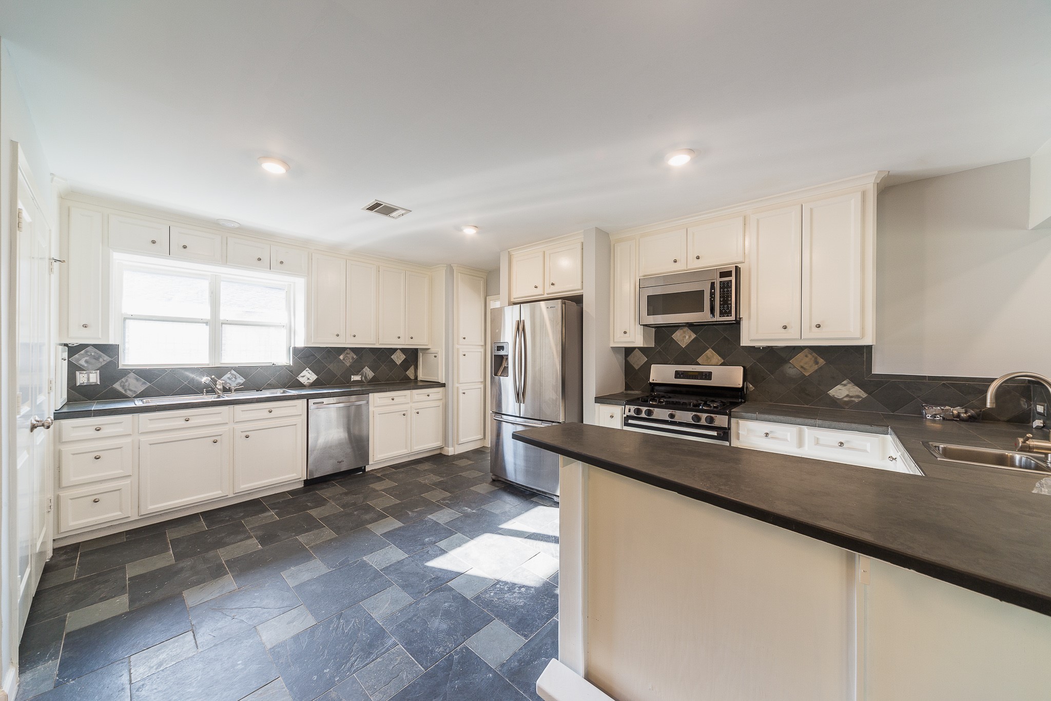 3627 Tartan Lane Property Photo 15