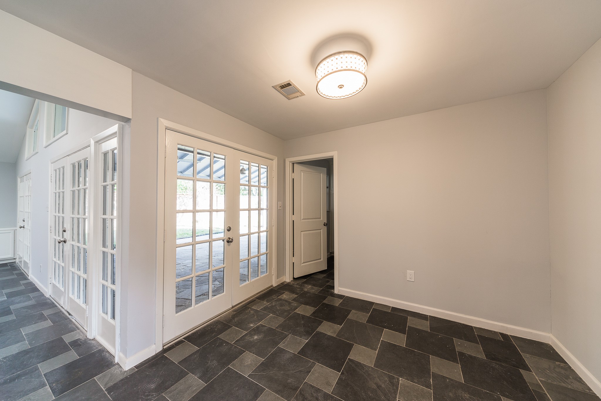 3627 Tartan Lane Property Photo 18