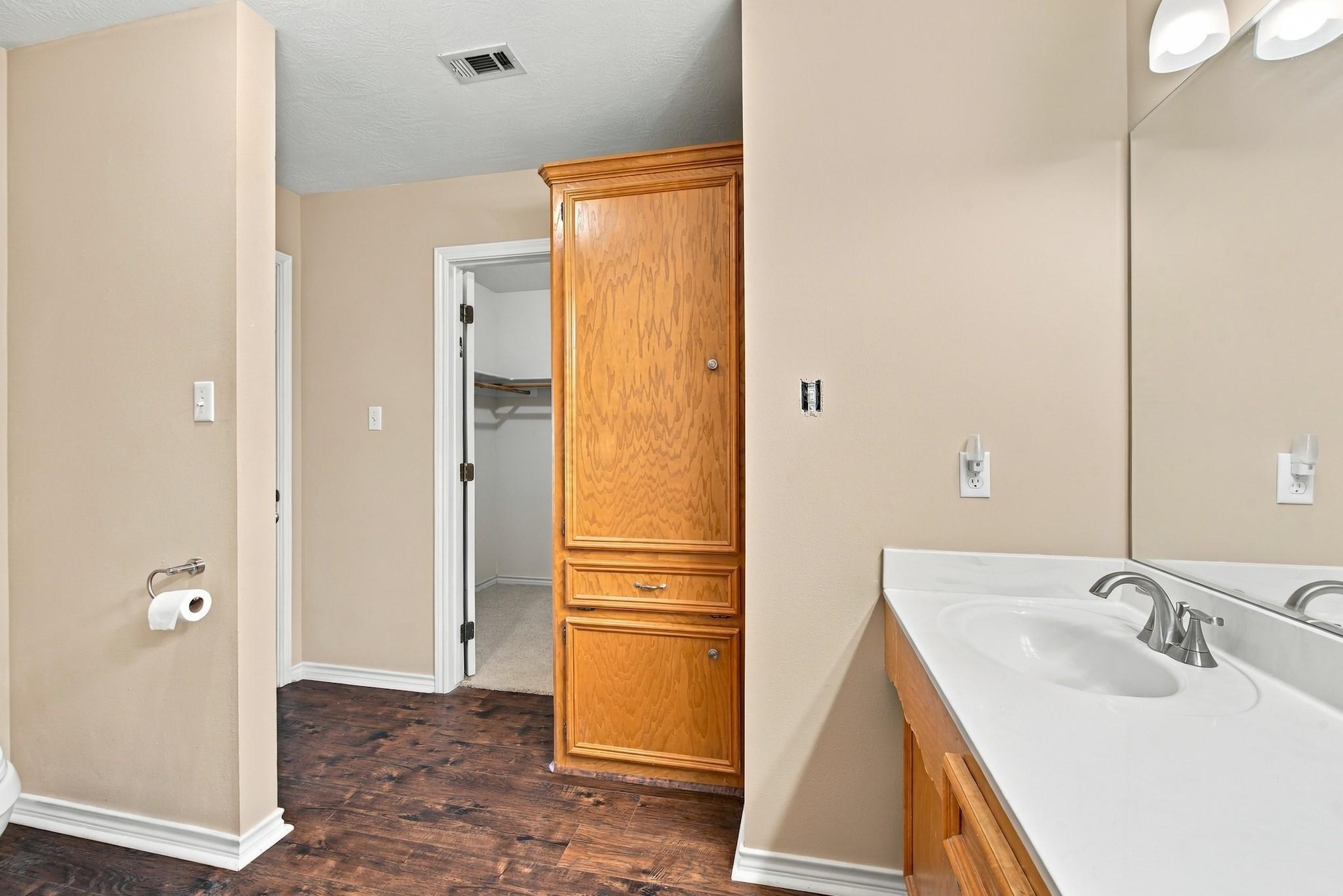 4551 Andert Road Property Photo 14