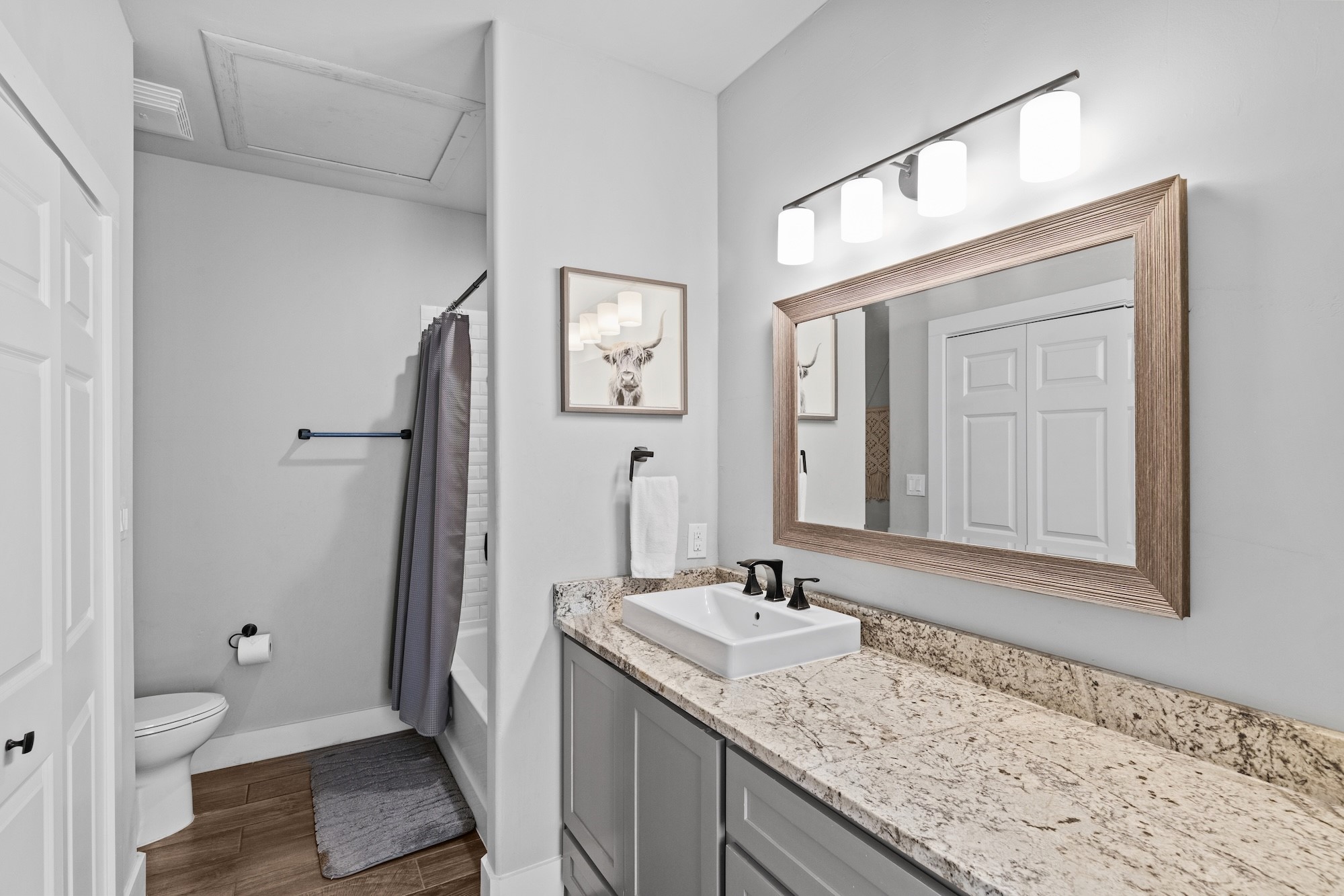 502 S Eagle Street 202 Property Photo 11