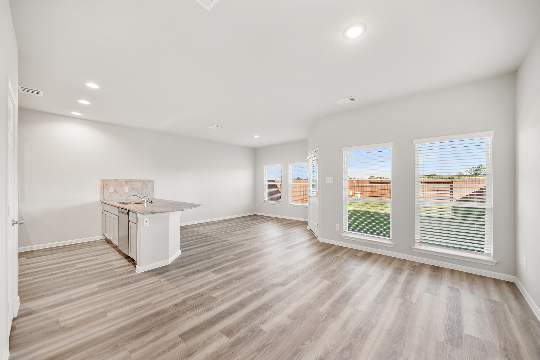 13313 Nabob Drive Property Photo 2