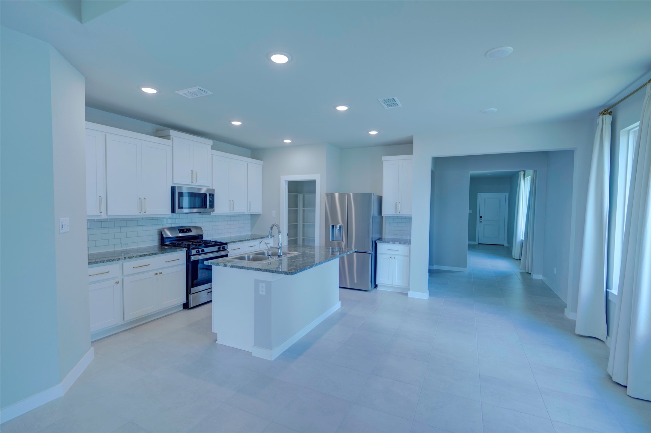 7215 Clearwater Cove Drive Property Photo 33