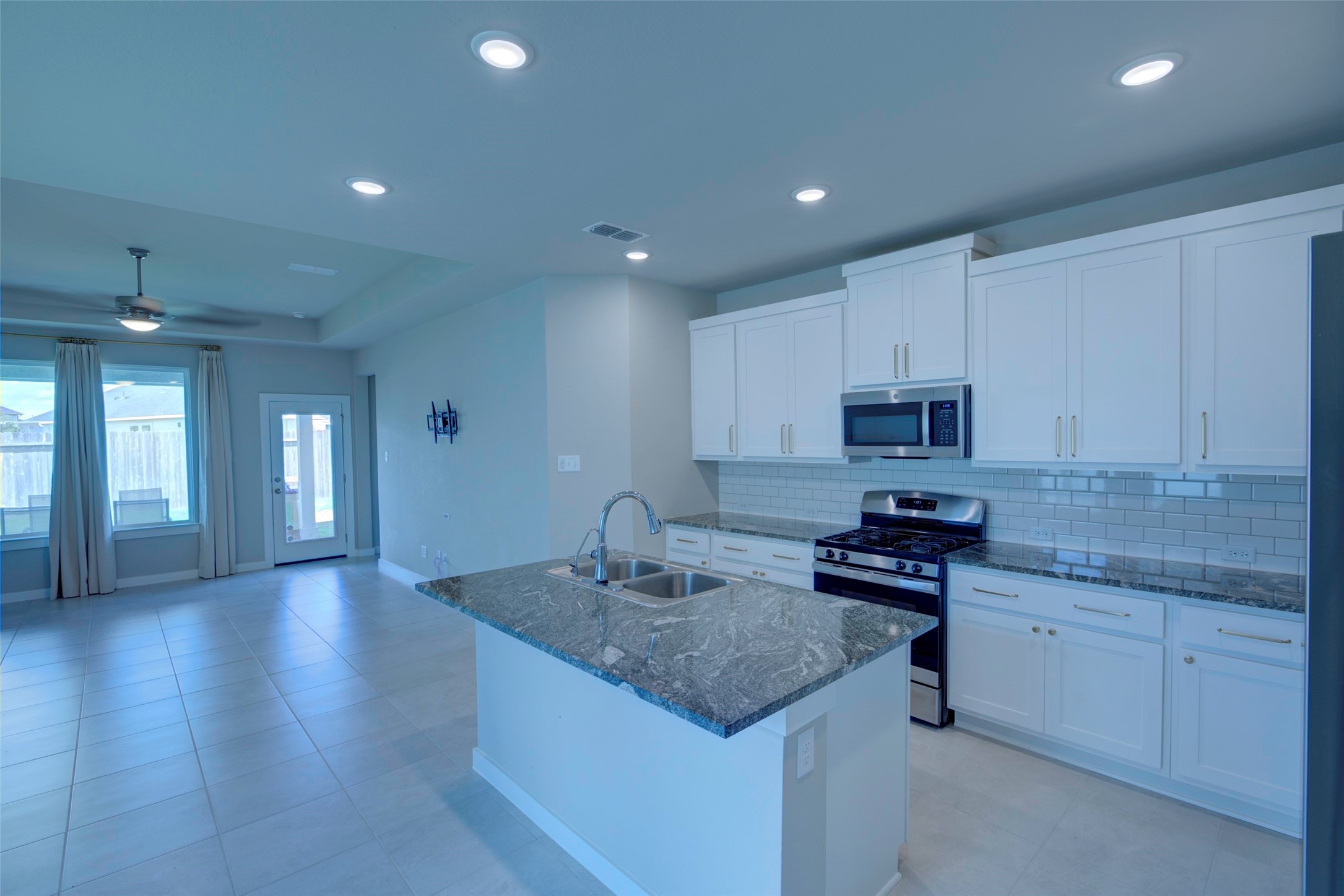 7215 Clearwater Cove Drive Property Photo 38