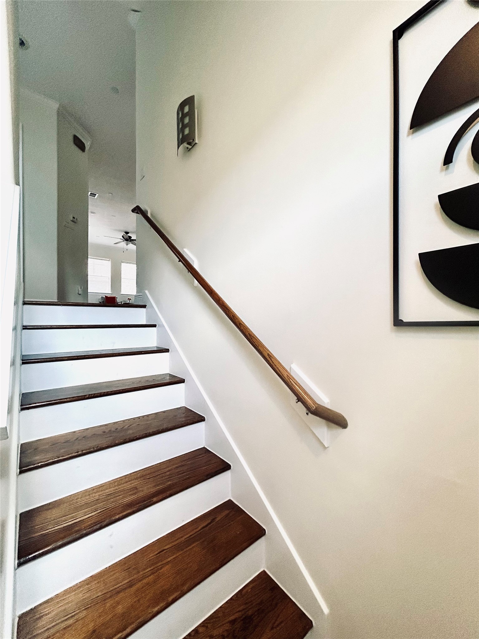 2609 Riverside Drive C Property Photo 5