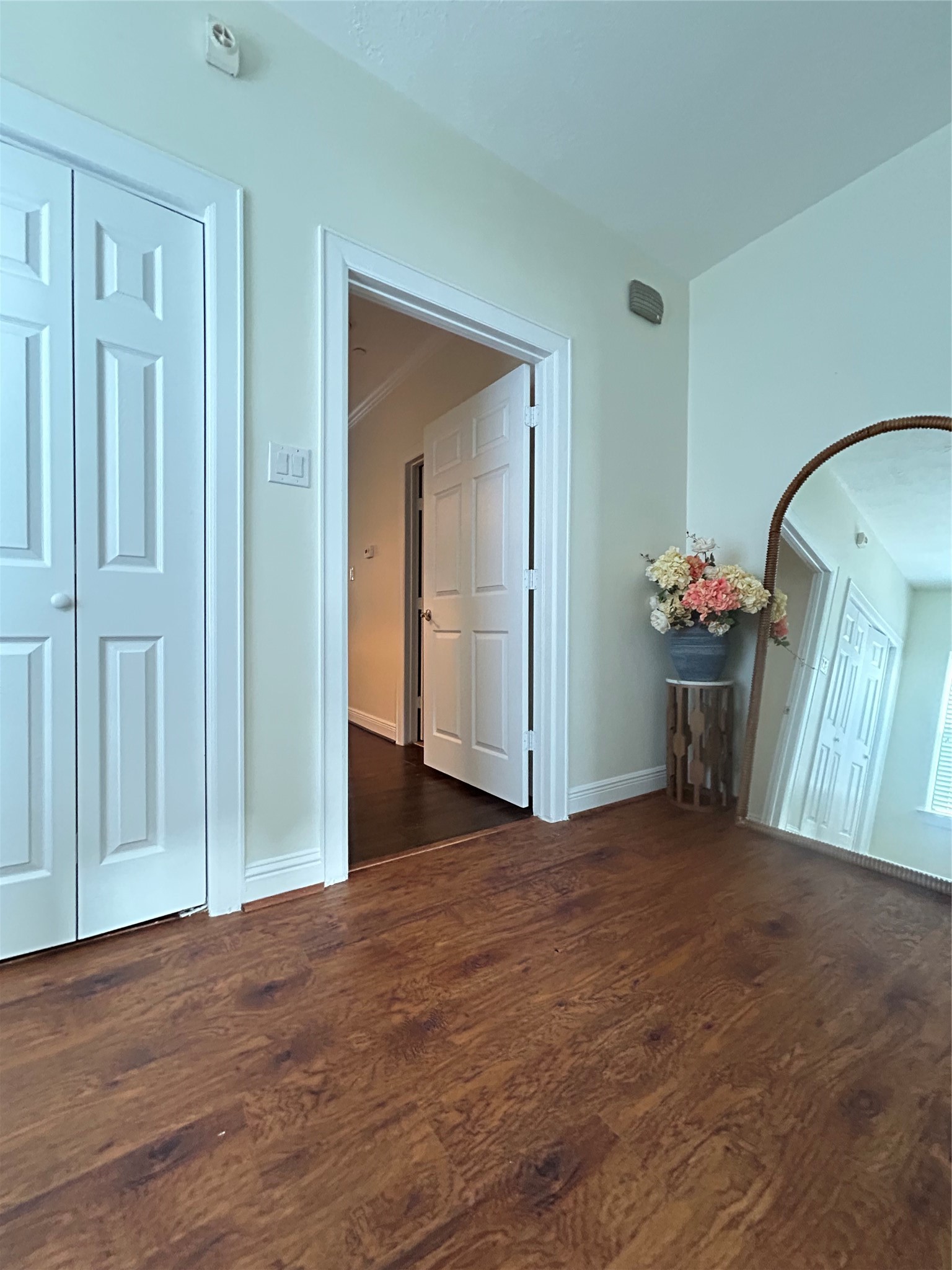 2609 Riverside Drive C Property Photo 18